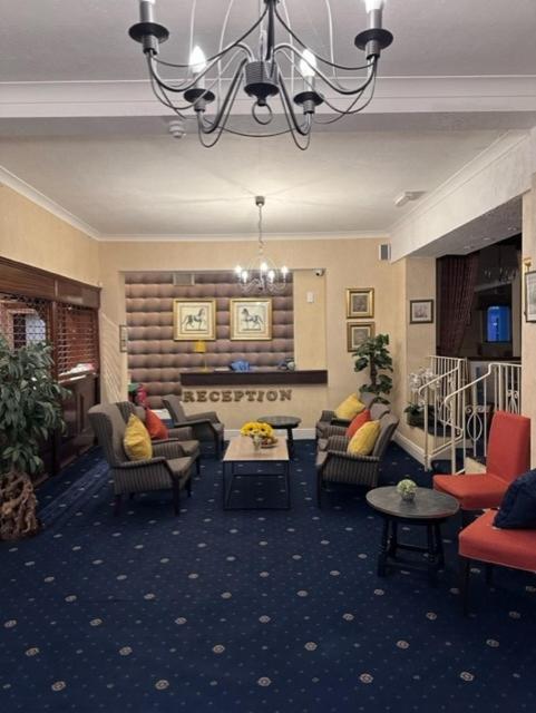 Hadleigh Hotel Истбурн Экстерьер фото